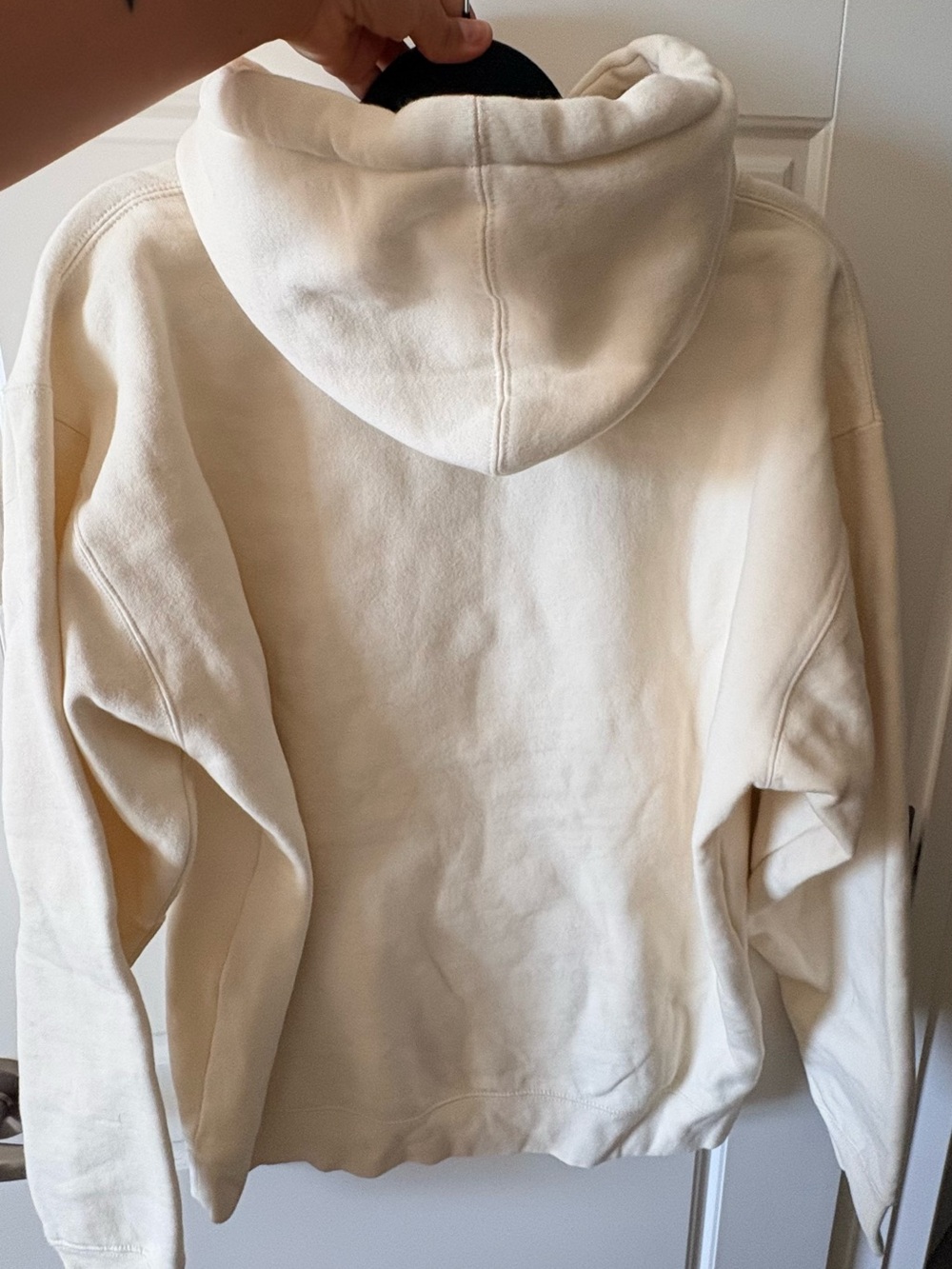 Sweater Subcategory Identification - Picture 3 of 4